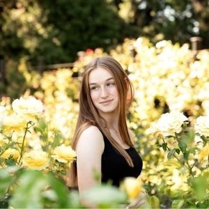 Meet your Posher, Avree